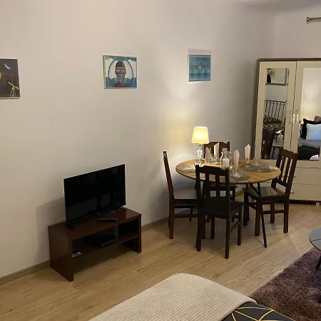 Apartament Arsenal *